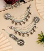 Fresh pista green color kundan earrings with maang tikka