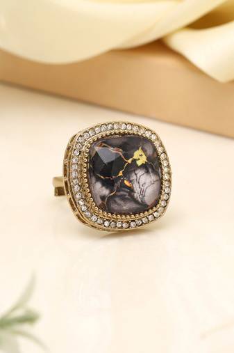Bold black color kundan ring for women