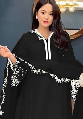 Black embroidered faux georgette salwar suit 2