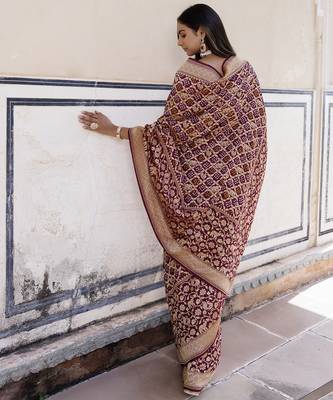Purple pure georgette hand woven gharchola bandhani saree 2