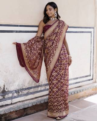 Purple pure georgette hand woven gharchola bandhani saree 4