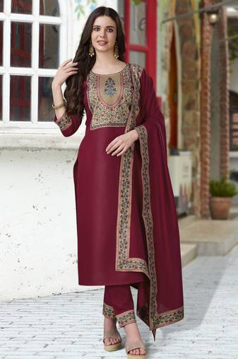 Maroon linen floral print kurta with pant & dupatta