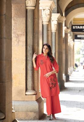 Women Rayon Print Kurta With Palazzo 1