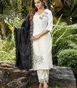Women Thread & Hand work Viscose weaving Kurta With Trouser & Dupatta
