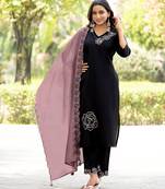 Women Thread & Hand work Viscose weaving Kurta With Trouser & Dupatta