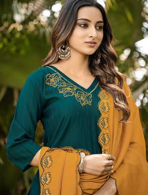 Women Thread & Hand work Viscose weaving Kurta With Trouser & Dupatta 5