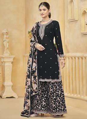 Black roman silk embroidered palazzo suit 2
