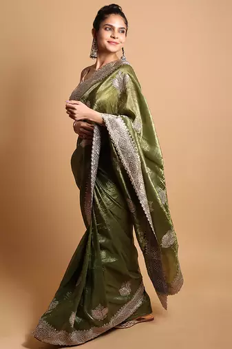 Mehendi bloom saree