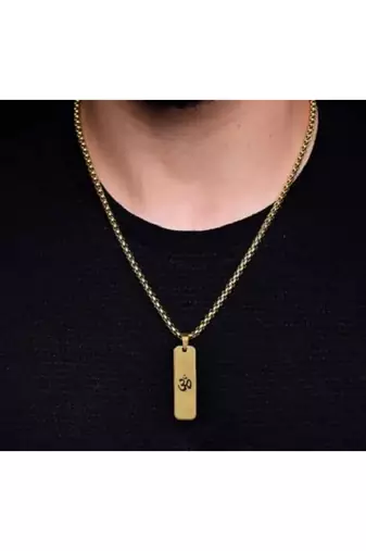 men om design gold plated rectangular shape pendant