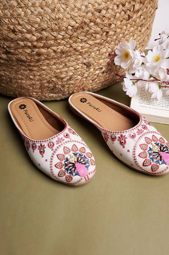 white mojari jutti ethnic punjabi juttis comfortable sole for  & girls