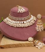 Crystal white color kundan necklace set