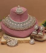 Traditional gold color pakistani kundan necklace set