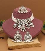 Pearl white color kundan necklace set