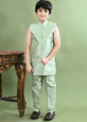 Green geometric embroidered sequined sherwani with pant & necklace set for boys 4