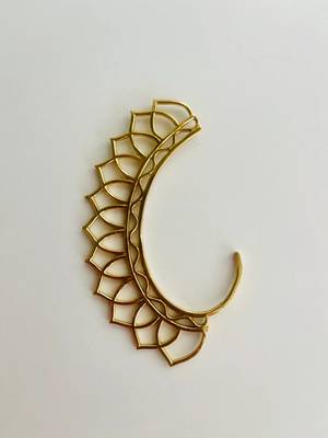 women ethnic gold plated brass leaf style ear cuff 5