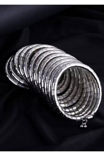   handmade silver plated spiral bangle
