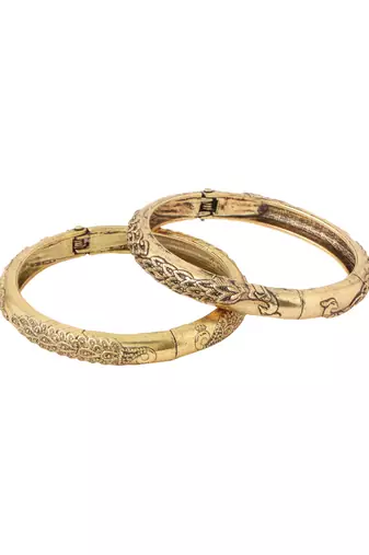   set of 2 gold plated leaf design oxidised bangles