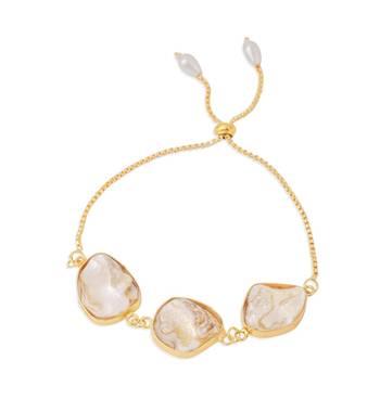 pearls gold toned bracelet 2