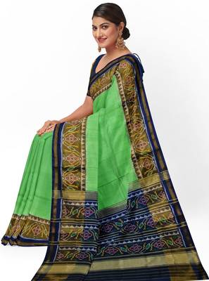 Parrot green and blue patola silk single ikkat silk saree 3
