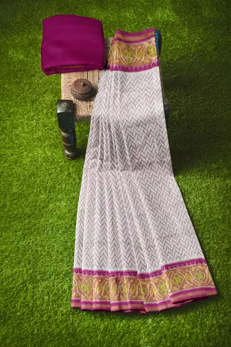 Magenta and white patola silk single ikkat silk saree