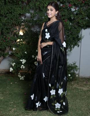 Black organza hand printed saree 4