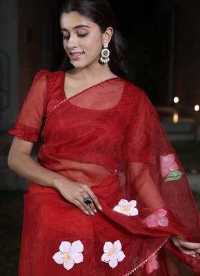 Maroon organza hand printed saree 5