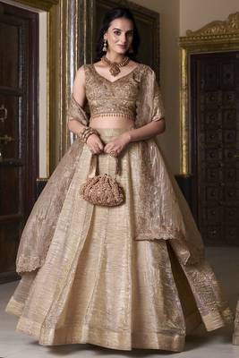 golden sequins organza wedding lehenga set choli with dupatta with dupatta 1