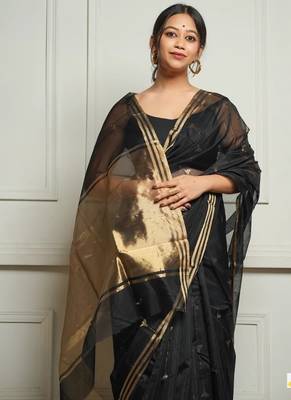 Black Cotton silk blend saree with blouse 4