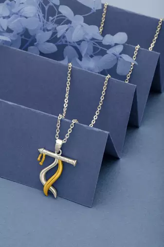 Two tone  gold plated baasuri pendant