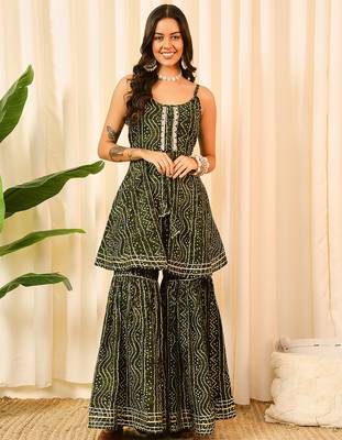 Green front slit flared kurta with sharara 1