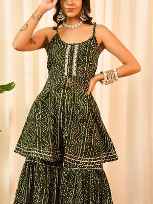 Green front slit flared kurta with sharara 2