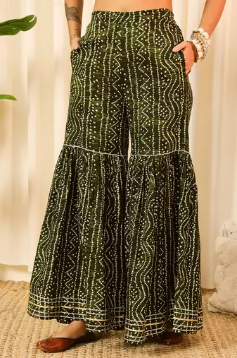 Green front slit flared kurta with sharara