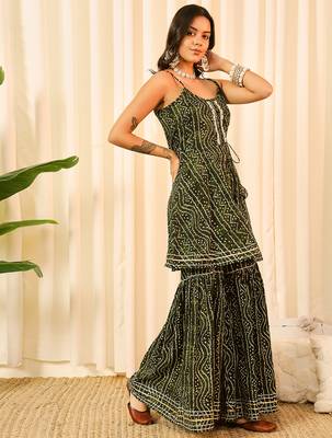 Green front slit flared kurta with sharara 5