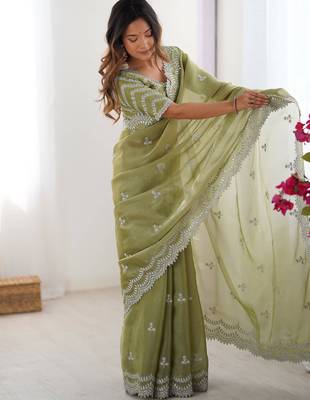 pista green thread work organza saree with blouse 3