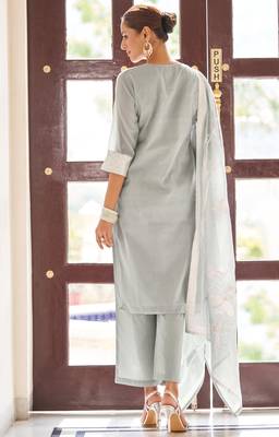 Grey poly cotton jacquard embroidered kurta set with dupatta for women 2
