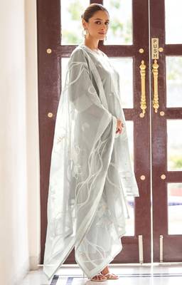 Grey poly cotton jacquard embroidered kurta set with dupatta for women 3