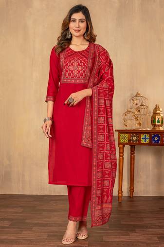 Red cotton printed kurta set with dupatta for women