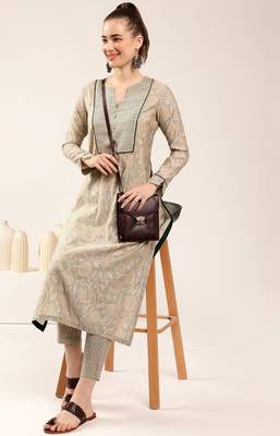 Earthy paisley chanderi print kurta set for women 1