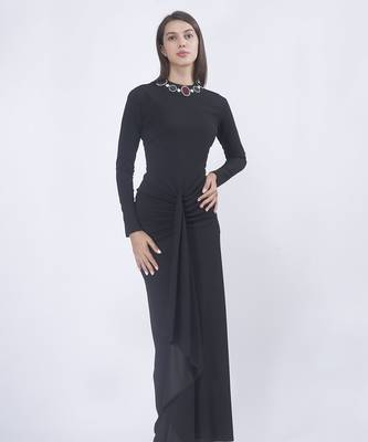 Black crepe plain long dress 1