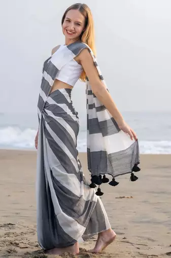  multicolor Abstract Stripe Print Muslin Cotton Saree