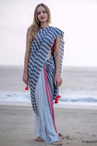  multicolor Abstract Stripe Print Muslin Cotton Saree