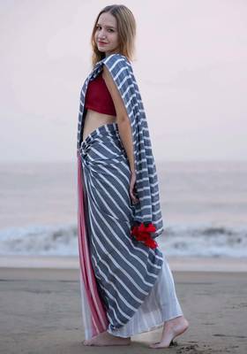  multicolor Abstract Stripe Print Muslin Cotton Saree 4