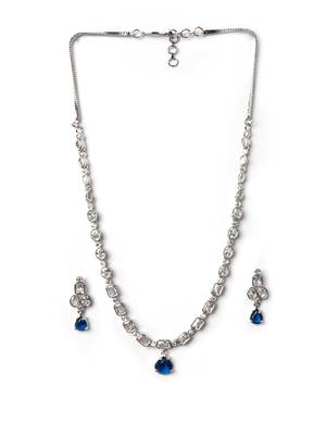 Blue ad sleek necklace set 3