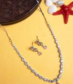 Pink ad sleek necklace set