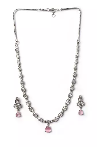 Pink ad sleek necklace set