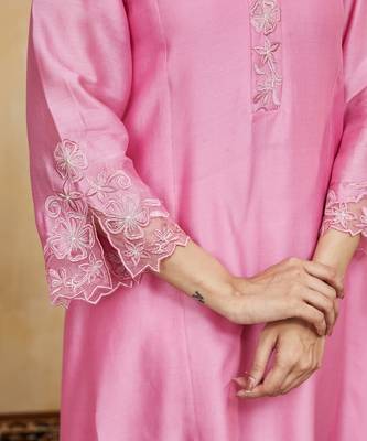 Pastel pink floral embroidered chanderi kurti 5