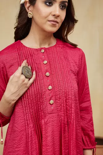 Pink plain cotton stripe kurti with tassels