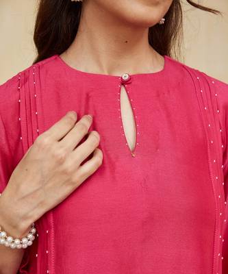 Pink plain chanderi kurti with handmade tassels 2