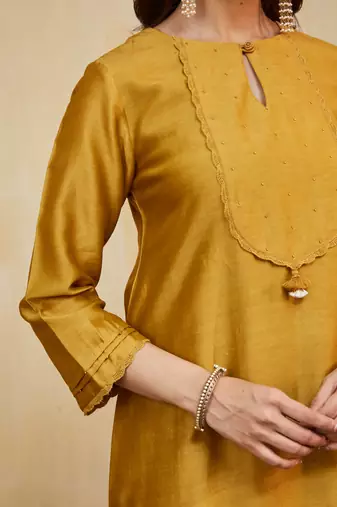 Mustard plain chanderi kurti with lace detail