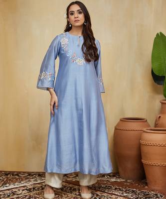 Pastel blue floral embroidered chanderi Kurta set 3
